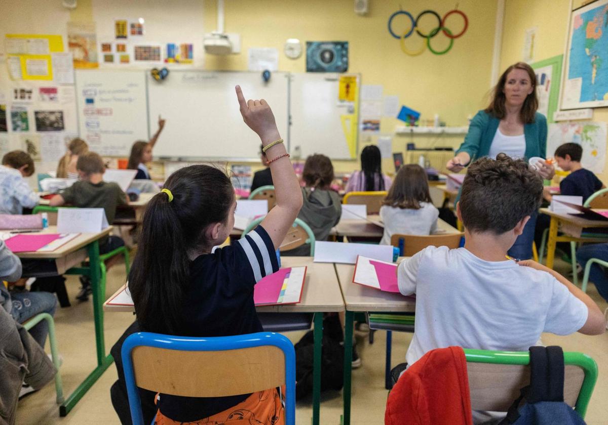 Las clases empezaron el lunes en Francia