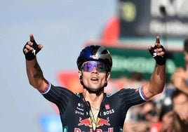 Roglic entra ganador en Moncalvillo.