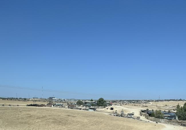 Surroundings of the 'InNegev' centre.