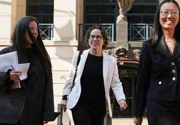 Así es Karen Dunn, la poderosa 'coach' de Kamala Harris