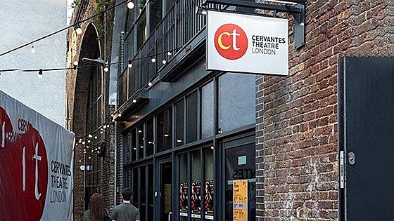 Cierra el Cervantes Theatre de Londres