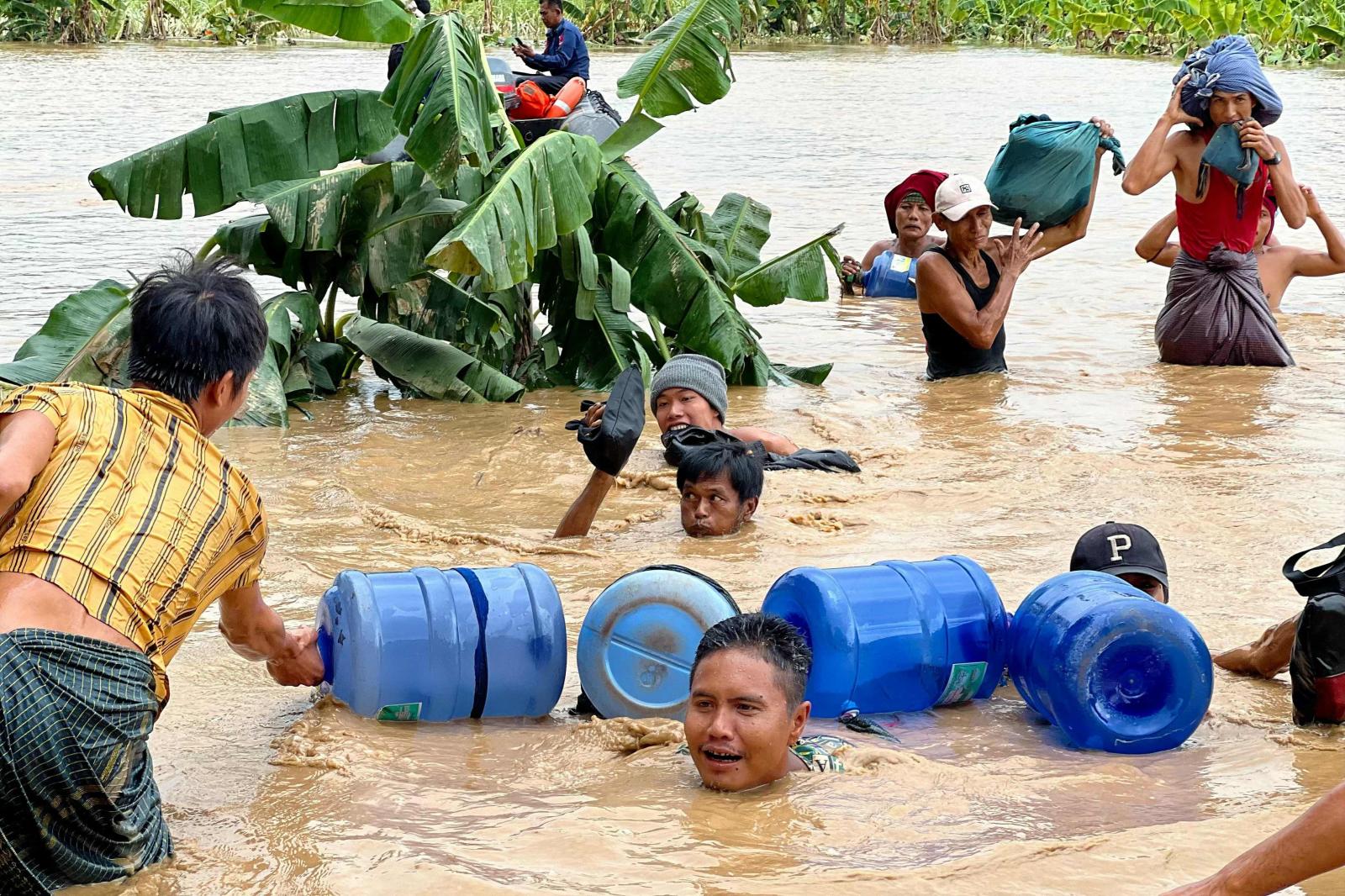 El devastador paso del tifón &#039;Yagi&#039; por Vietnam, Tailandia y Myanmar