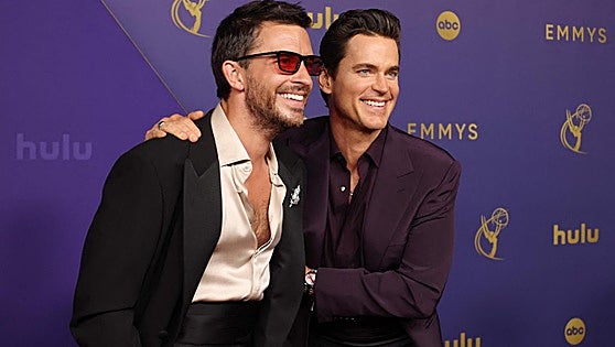 La alfombra roja de los Emmy, en imágenes