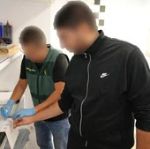 Se entrega a la Guardia Civil el piloto de la narcolancha que asesinó a los dos agentes en Barbate