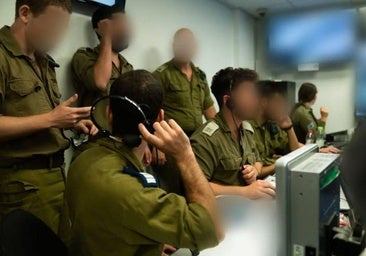 La ultrasecreta 'Unidad 8200' de espías israelíes se redime con el ataque con 'buscas' a Hezbolá