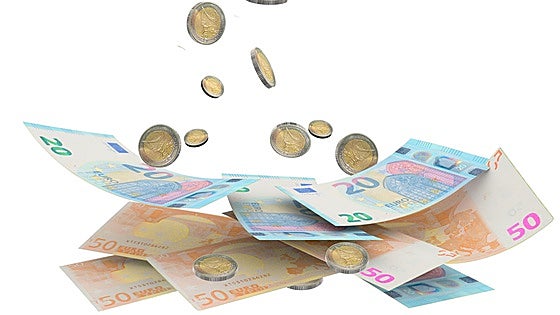 Amigos al prestar, enemigos al devolver: qué debemos saber antes de dejar dinero a alguien