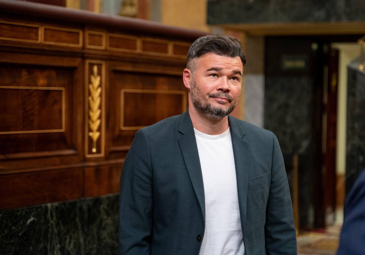 El portavoz parlamentario de ERC, Gabriel Rufián, durante el pleno del Congreso de los Diputados celebrado este martes en Madrid