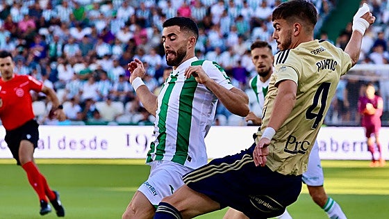 El Córdoba sale del descenso tras vencer al Racing de Ferrol, que sigue sin ganar