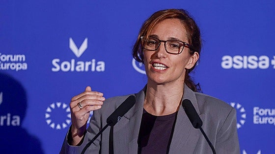 Sanidad presentará antes de final de año el protocolo que creará el registro de médicos objetores al aborto