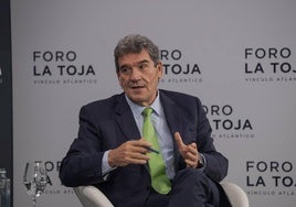 El gobernador del Banco de España, José Luis Escrivá, hoy en el Foro La Toja.