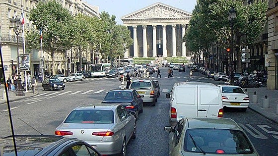 París provoca una fuerte polémica al limitar a 50 kilómetros la velocidad de su cinturón periférico