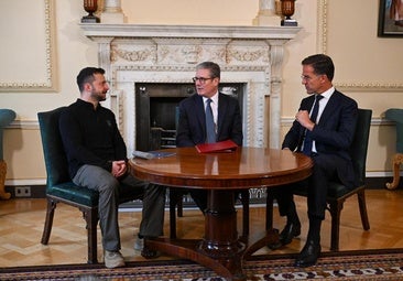 Zelenski presenta su 'plan de victoria' en un fugaz viaje europeo