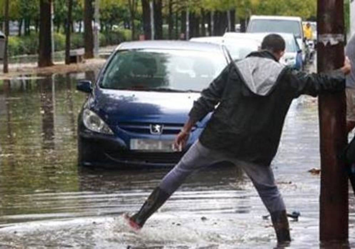 Riadas e inundaciones en la carretera