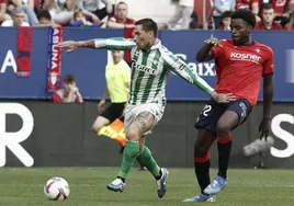 El Betis conquista Pamplona y arrebata la sexta plaza a Osasuna