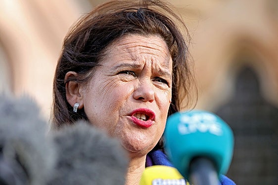 Las elecciones anticipadas en Irlanda atrapan al Sinn Féin entre escándalos sexuales y mentiras