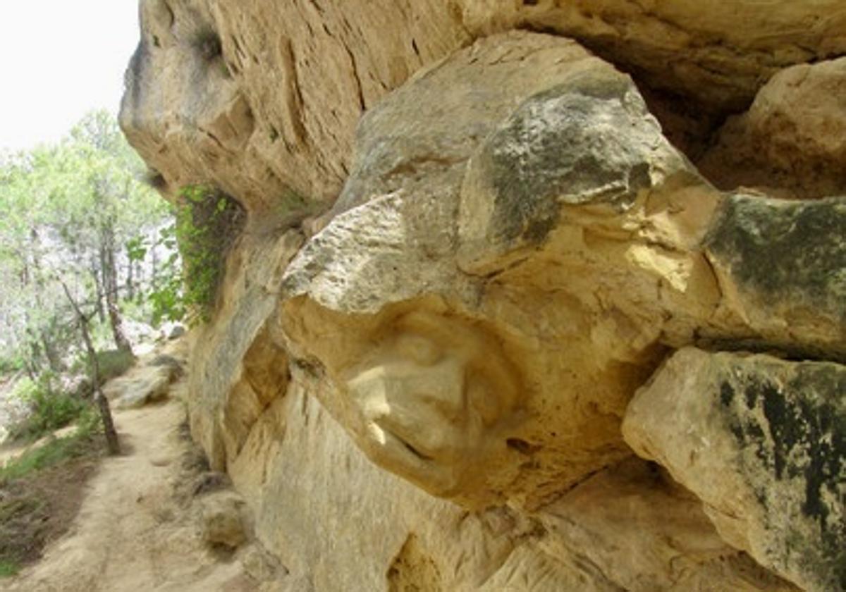 Una joven muere al caerle una piedra en una ruta senderista