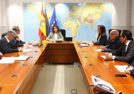 Reunión del comité de crisis por la DANA en Moncloa.