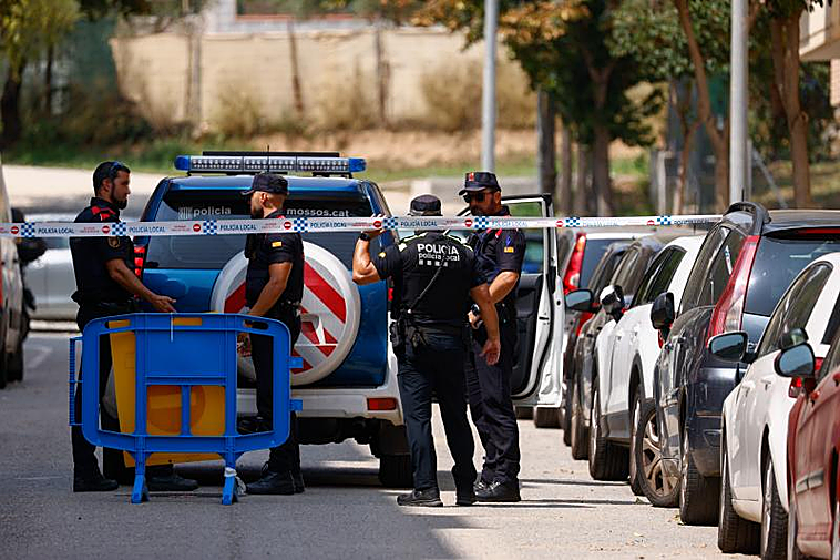 Detenido un joven y se busca a otro por violar a una mujer sin techo en Girona