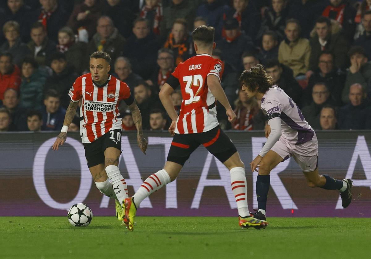 Así hemos narrado la goleada del PSV al Girona