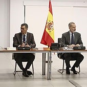 Gobierno y PP aparcan el pulso por la gestión de la crisis tras otro choque de Robles y Mazón