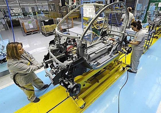 Trabajadores del sector de la automoción.