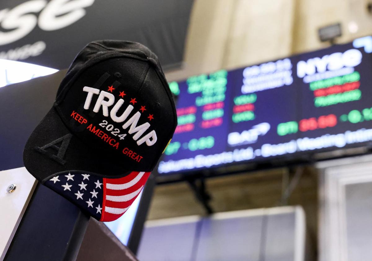 Una gorra en apoyo a Trump en la Bolsa de Wall Street.