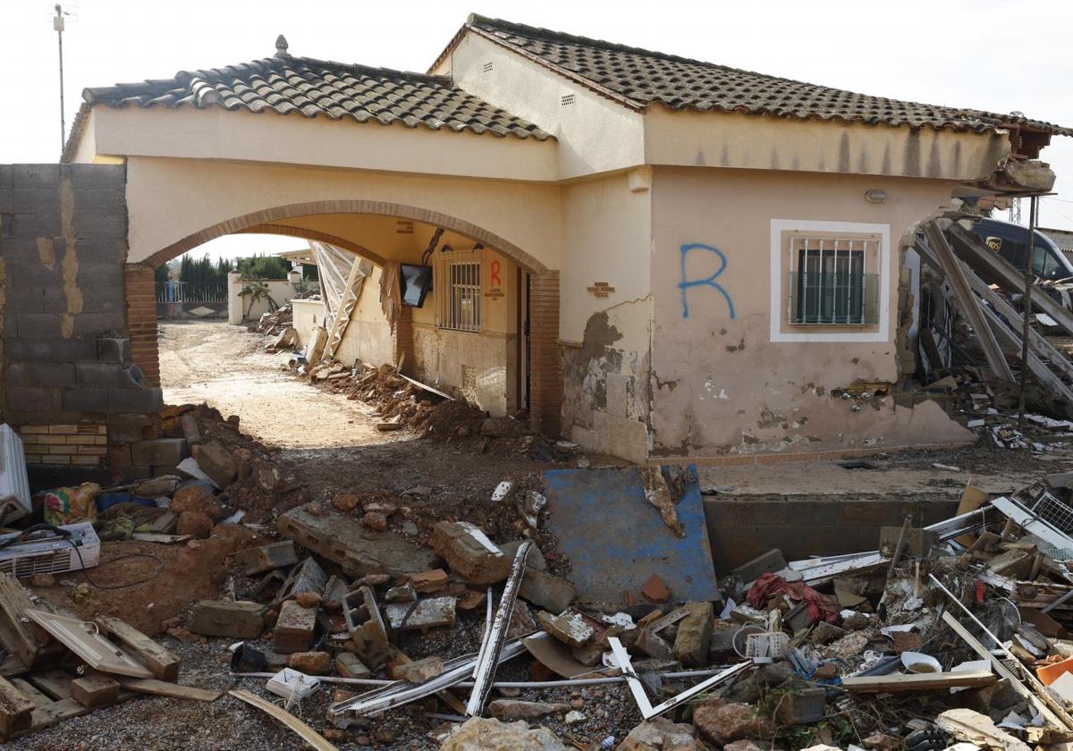 Destrozos en viviendas ocasionados por la dana en Torrent.