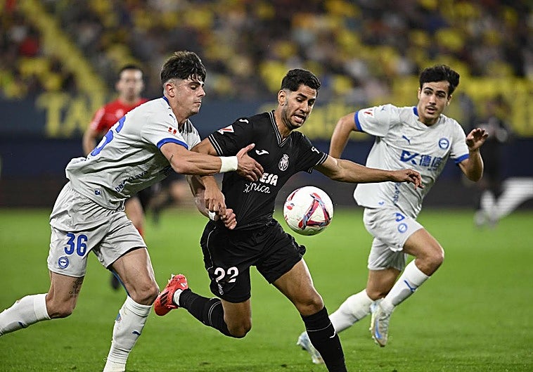 El Villarreal se afianza en puestos Champions tras vencer al Alavés