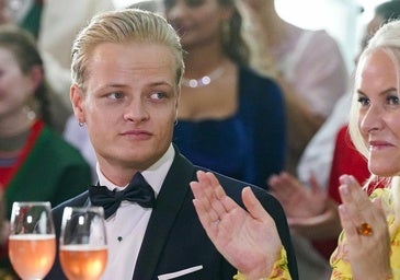 El hijo de Mette-Marit, Marius Borg, comienza su desintoxicación en Londres