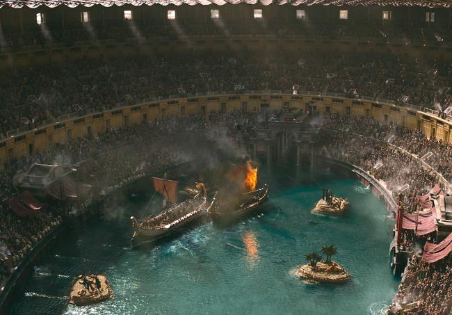 La naumaquia con tiburones en el Coliseo de 'Gladiator II'.