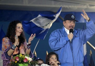 La «dictadura matrimonial» de Ortega reforma la Constitución para atesorar todo el poder en Nicaragua
