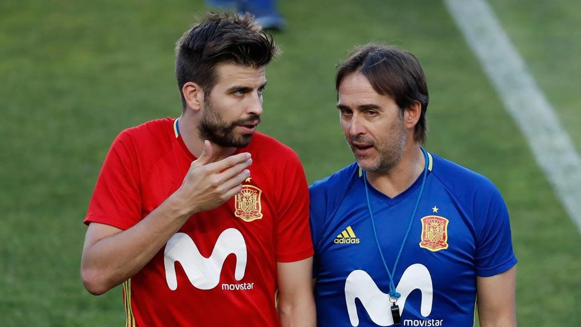 https://s1.ppllstatics.com/rc/www/multimedia/2024/11/24/pique-lopetegui-kw7H--1920x1080@RC.jpg