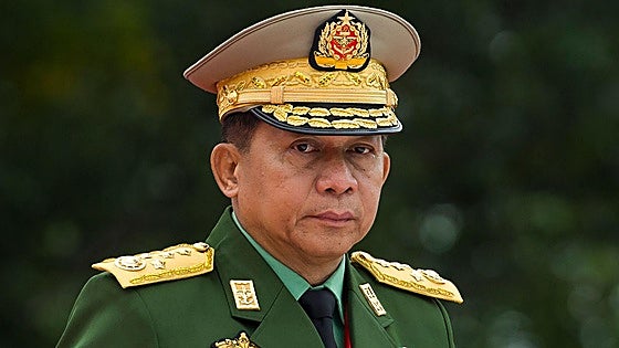 La Fiscalía de la Corte Penal Internacional pide ahora el arresto del líder de la junta militar de Myanmar