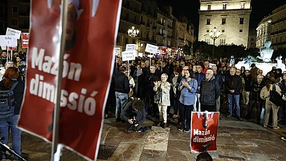 Valencia recuerda a las víctimas de la DANA un mes después