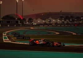 Lando Norris, durante los entrenamientos del GP de Abu Dabi en el circuito de Yas Marina.