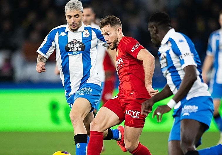 El Zaragoza consigue un empate agónico en Riazor