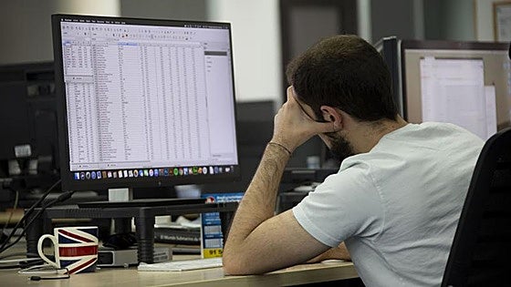 Los empleados con elevadas competencias digitales ganan hasta un 65% más por hora que los que no las tienen