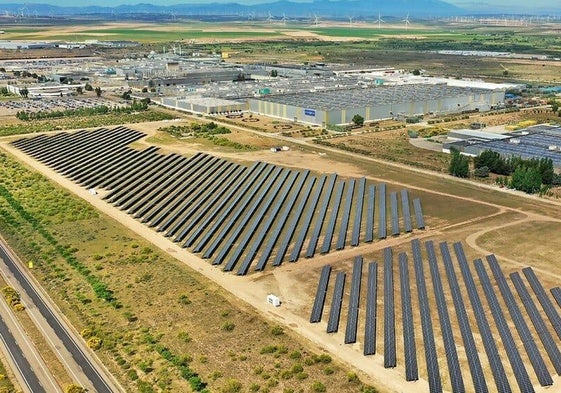 Vista aérea de la planta de Stellantis en Zaragoza (Figueruelas)