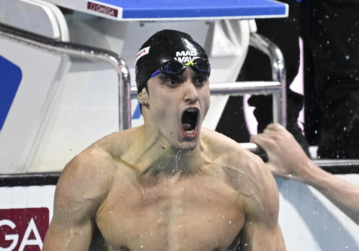 Carles Coll, tras ganar el título mundial de 200 braza en Budapest.