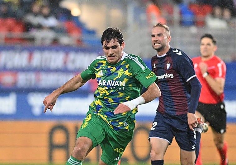 El Eibar vence al Zaragoza y lo supera en la clasificación