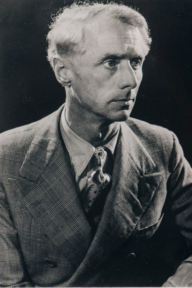 Max Ernst, a quien Georges Bataille describió como «el filósofo jugador».