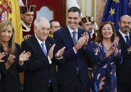 El jefe del Gobierno, Pedro Sánchez; el presidente del Constitucional Cándido Conde-Pumpido; el presidente del Senado Pedro Rollán y la presidenta del Congreso, Francina Armengol en un acto en el Congreso de los Diputados