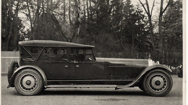 El primer Royale, el chasis 41100, un prototipo con carrocería Packard a la que sucedieron otras tres, destruido en un accidente