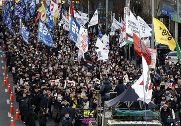 La resistencia a la detención del presidente Yoon fractura a Corea del Sur