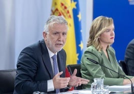 El ministro Ángel Víctor Torres durante la rueda de prensa tras el Consejod e Ministros de este martes.