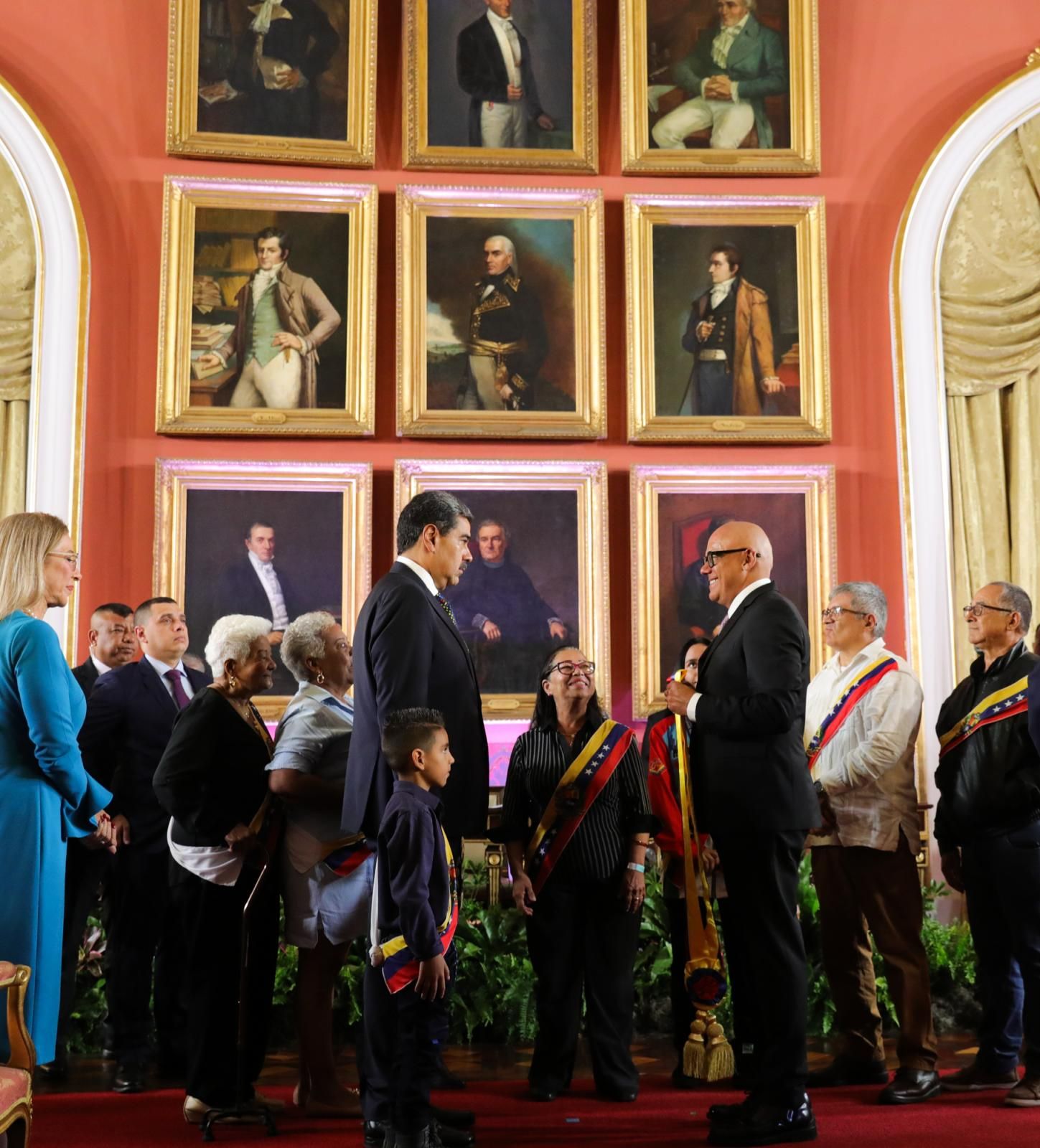 Fotografías: Maduro se autoproclama presidente de Venezuela