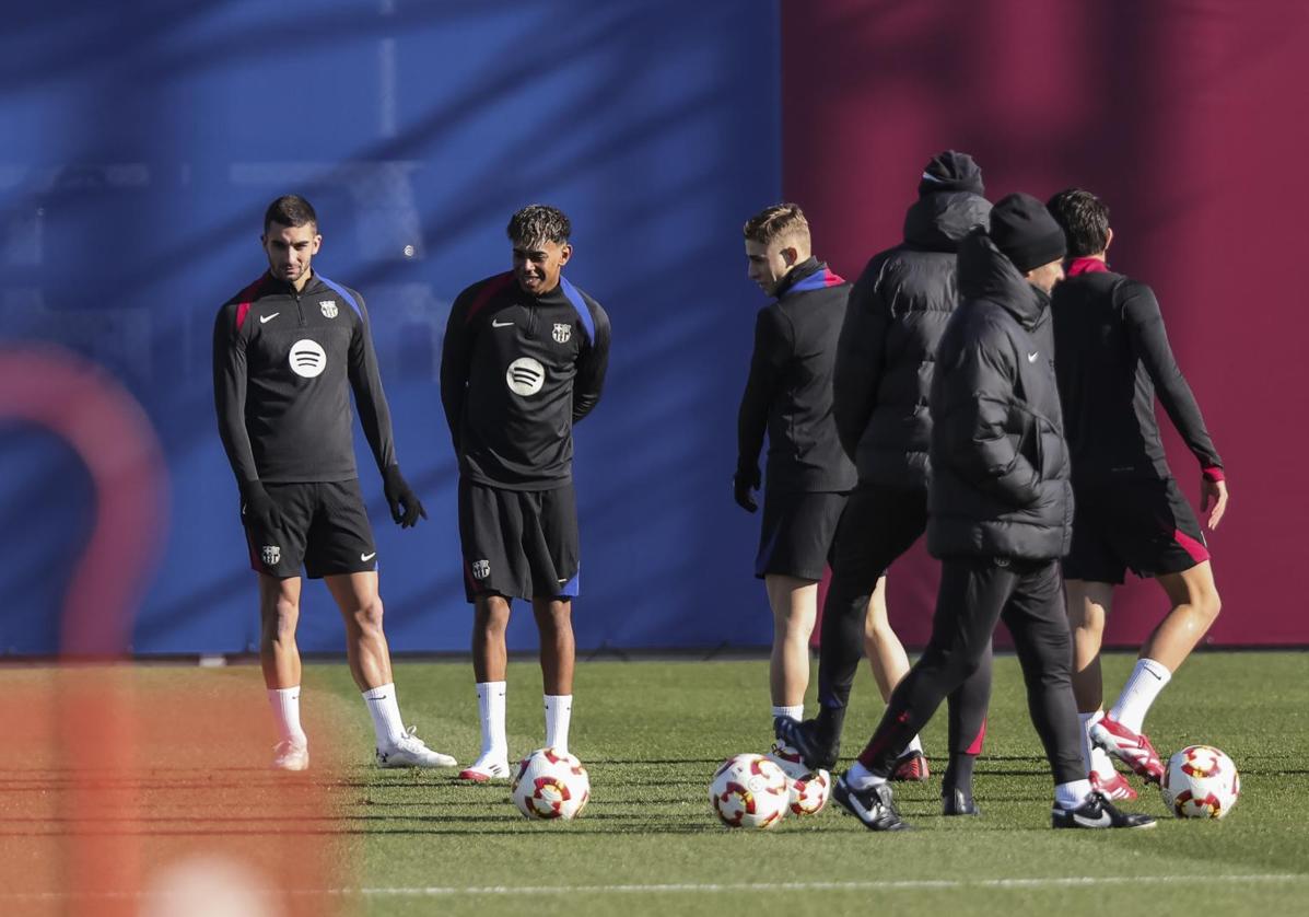 Entrenamiento del Barça previo al duelo copero ante el Betis.