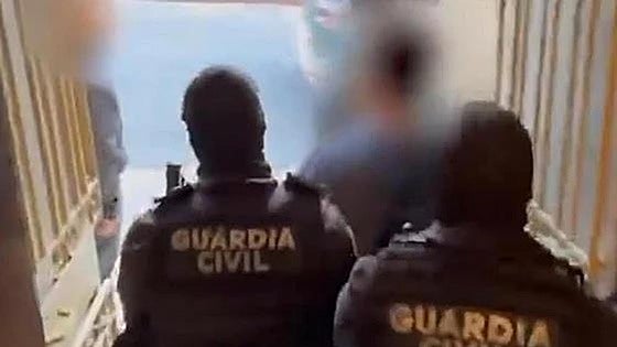 Apuñalan a tres personas en Granada en una guerra entre clanes que empezó en Girona