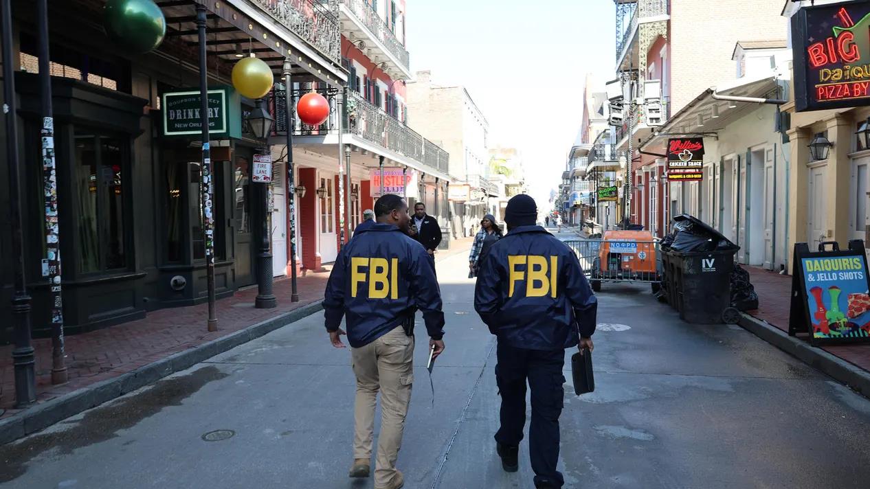 Dos agentes del FBI en Nueva Orleans.