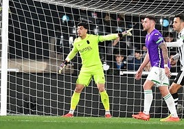 El Córdoba toma aire y mantiene hundido al Cartagena